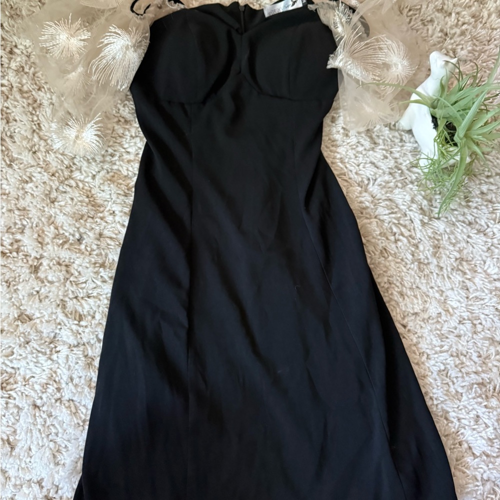 Chic Black elegant, formal ruffled sleeve body con Dress